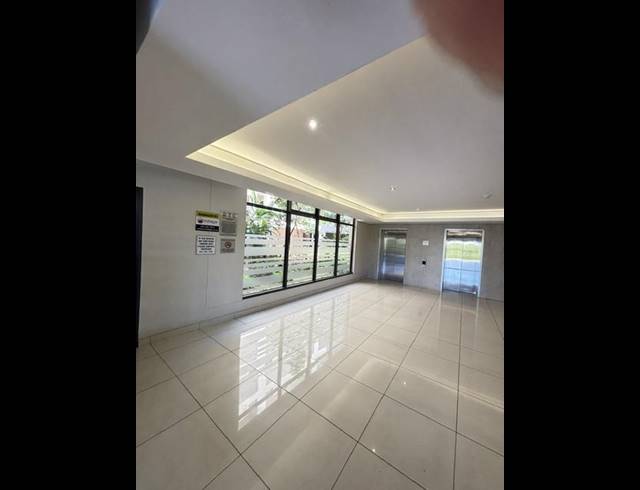 3 BEDROOM APARTMENT FOR SALE IN UMHLANGA RIDGE